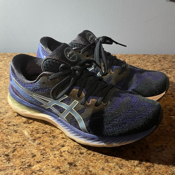 Women’s Gel-Nimbus 23 ASICS shoes - Picture 3 of 10